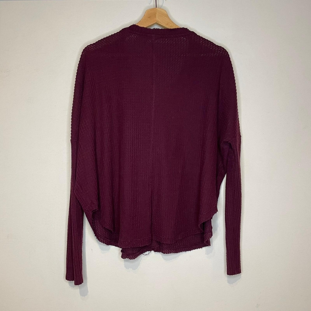 Urban outfitters waffle oversized longsleeve- wine color- size xs - Picture 2 of 2